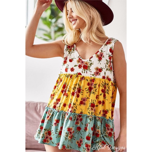 ❤️LAST 1! V Neck Soft Jersey Knit Floral Color Block Tiered Ruffle Top! - Picture 9 of 16